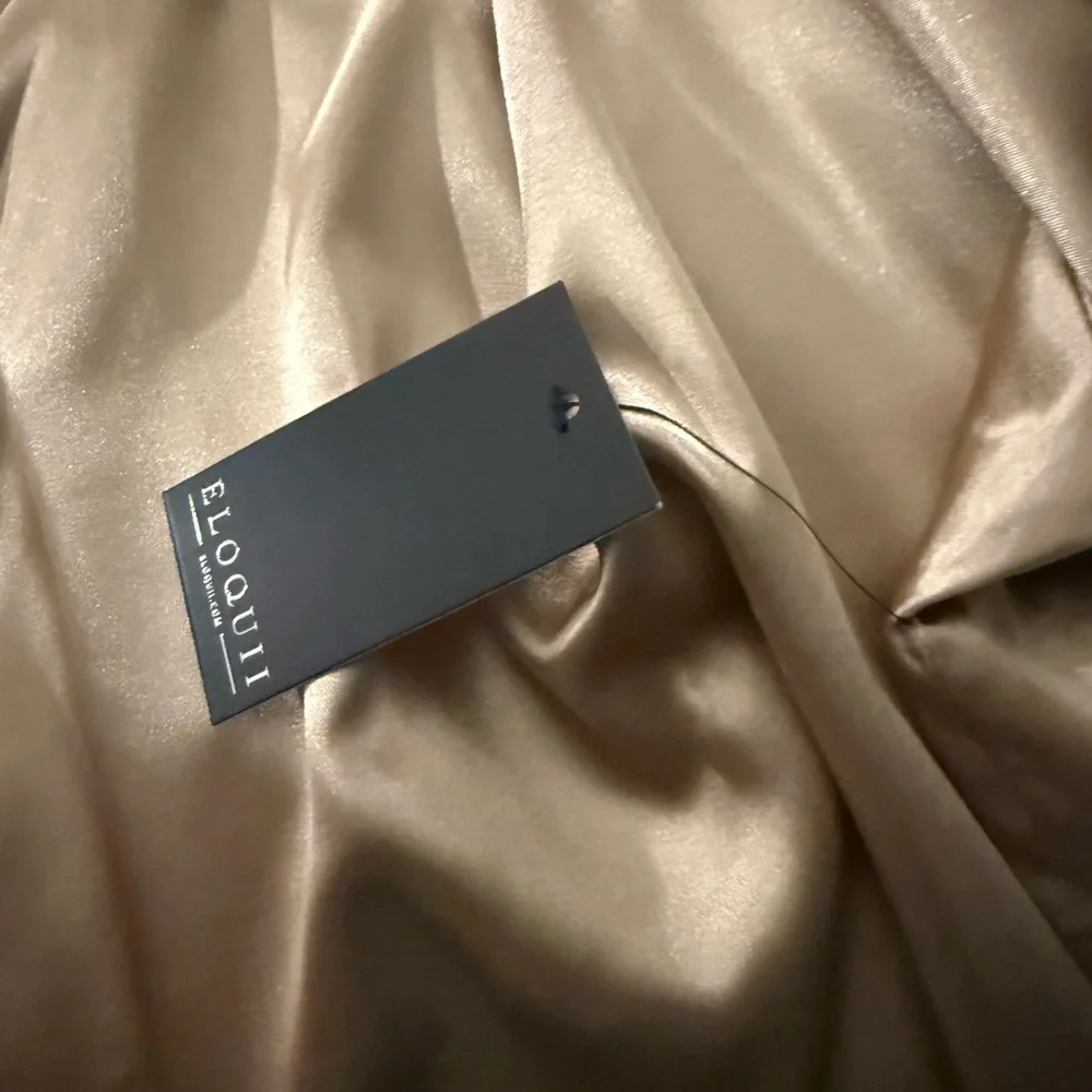 Eloquii One-Shoulder Satin like Dress in Gold NWT - Picture 3 of 12